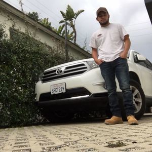 Meet your Posher, Ěmïľïő